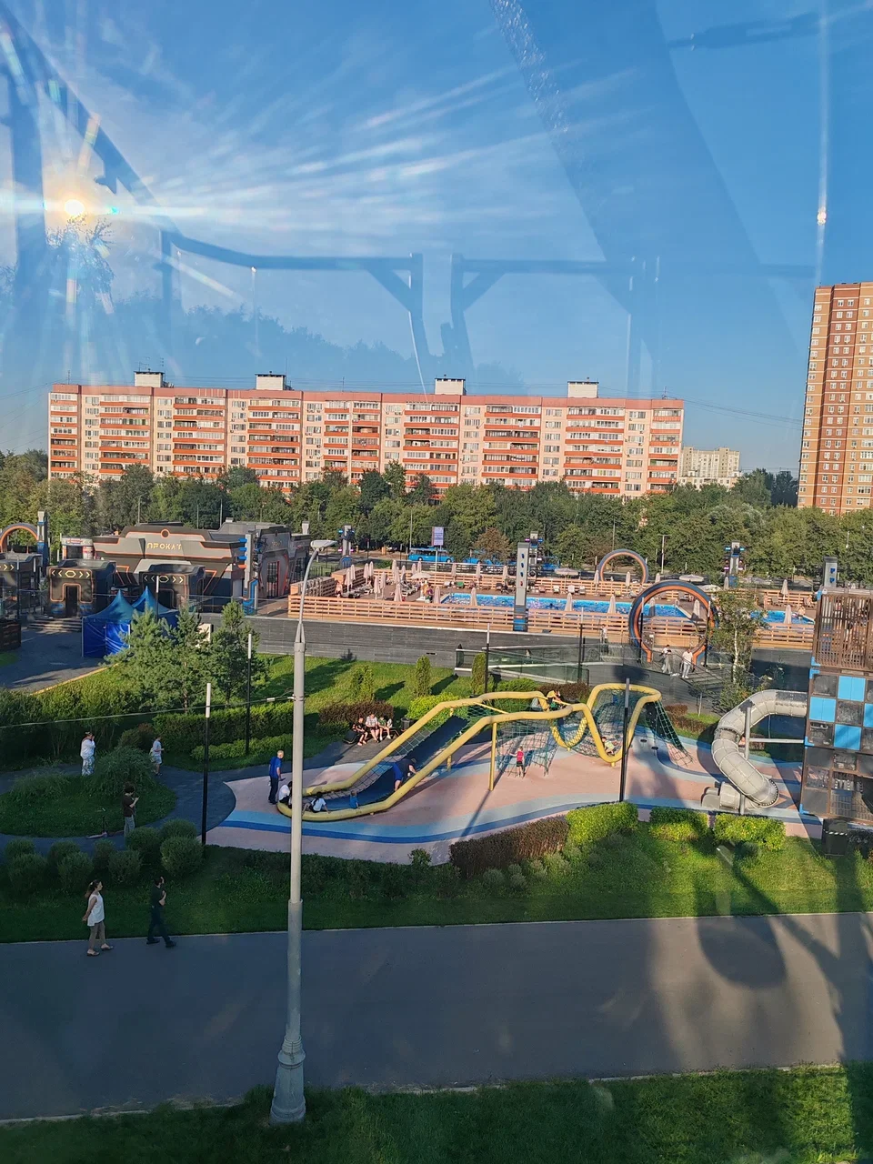 Фото Бесплатное колесо обозрения в Вешняках - развлечение в Москве | Досугатор